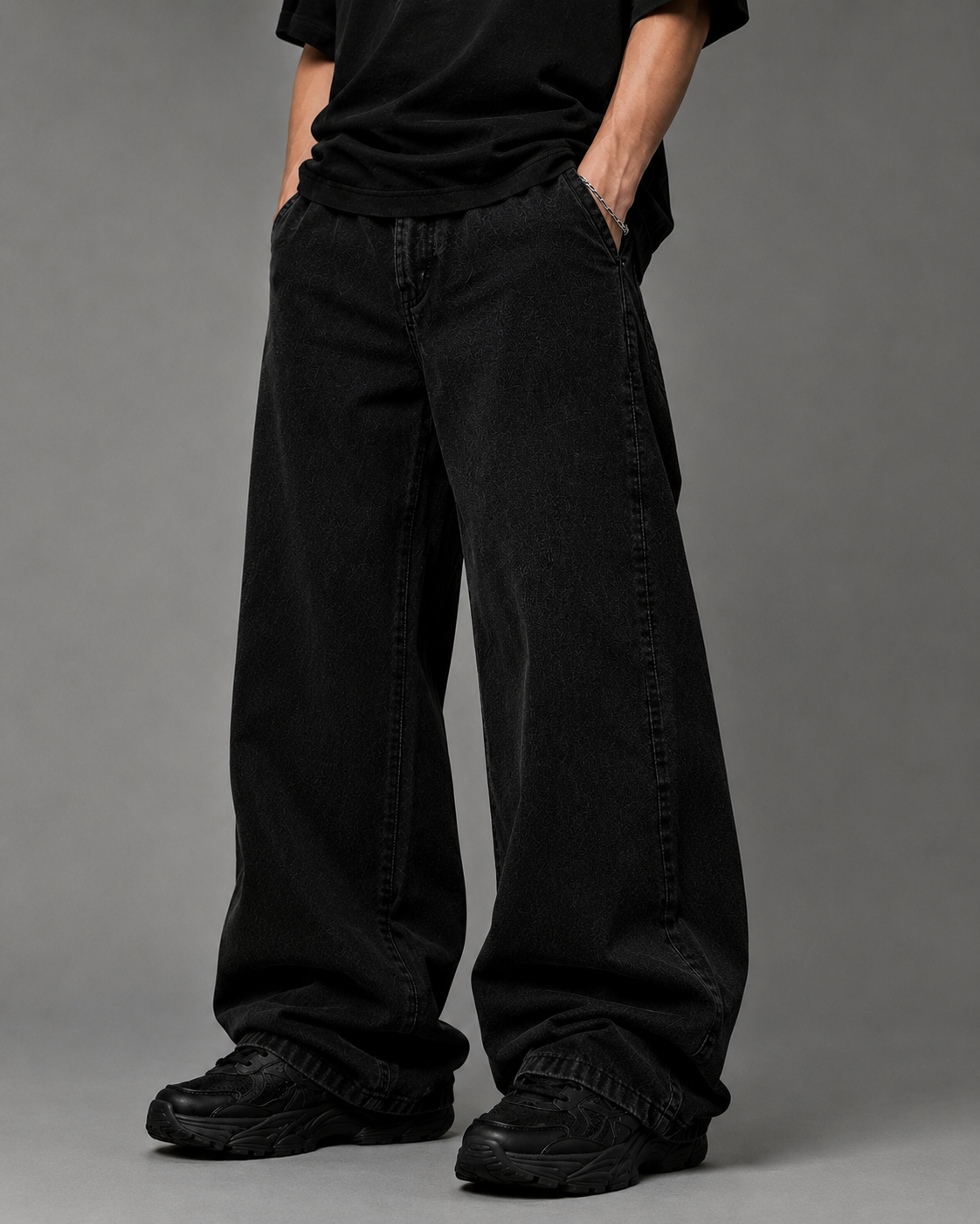 Rove Black Baggy Jeans